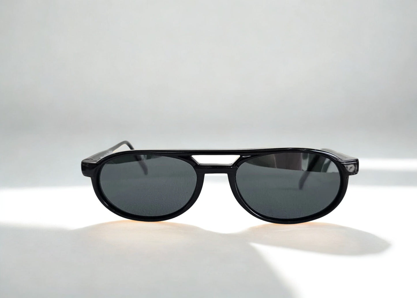 Giuliana Sunglasses Aereo: L'Icona Vintage della Classic Elegance Made in Italy