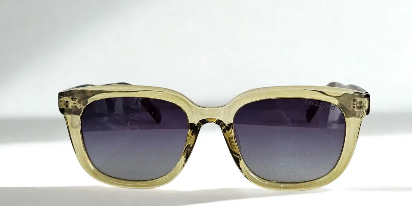 Giuliana Sunglasses Arezzo: Eleganza Solida e Artigianalità Pura Made in Italy