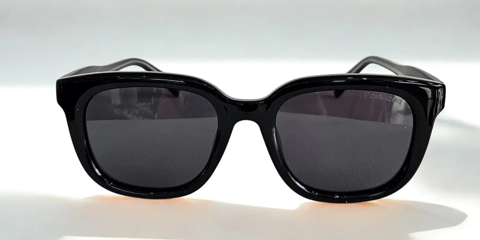 Giuliana Sunglasses Arezzo: Eleganza Solida e Artigianalità Pura Made in Italy