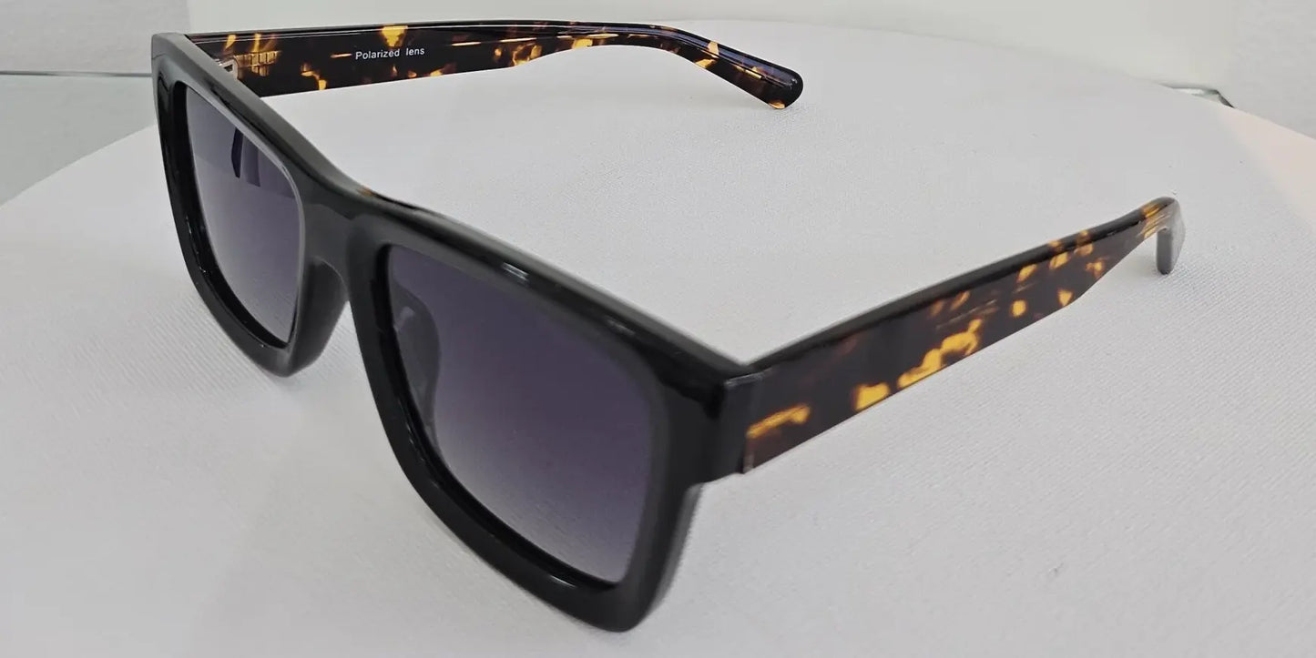 Giuliana Sunglasses Assisi Polarizzati: Eleganza Classica e Protezione Ottimale Made in Italy
