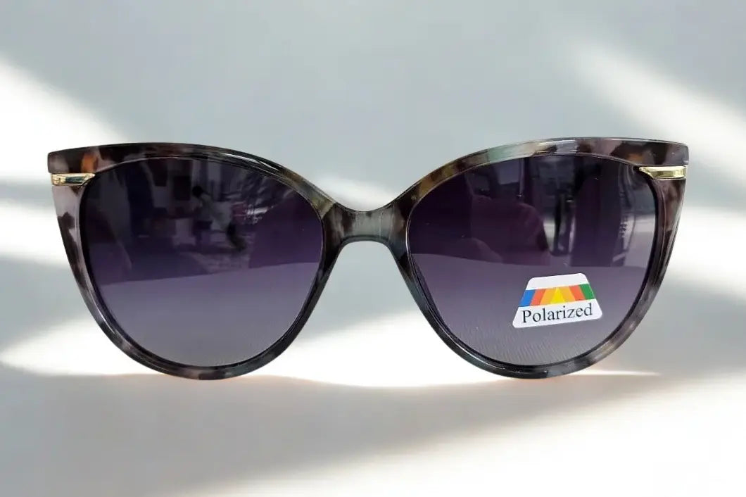 Giuliana Sunglasses - Aura Polar: Eleganza Glamour e Protezione Superiore, 100% Made in Italy