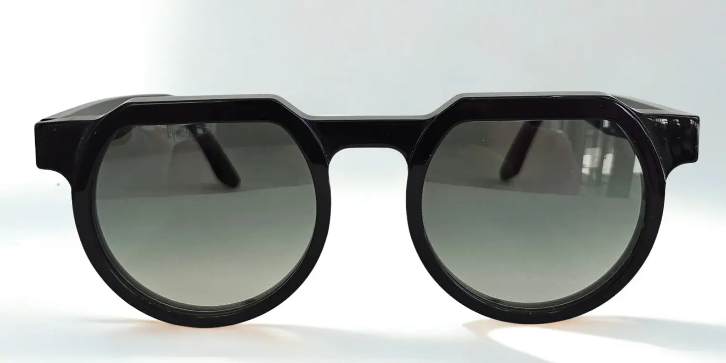 Giuliana Sunglasses Bologna: Design Audace e Eleganza Urbana Made in Italy