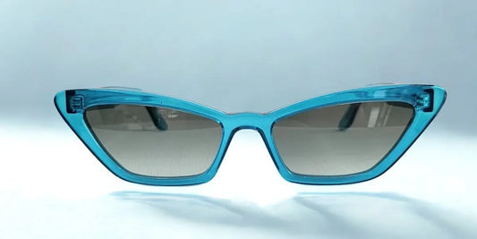 Giuliana Sunglasses Capri: Eleganza Sfrontata e Design Audace Made in Italy