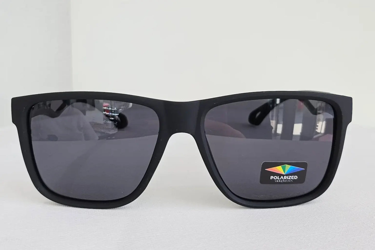 Giuliana Sunglasses - Horizon (Collezione Visione Chiara): Lo Sguardo Oltre i Limiti