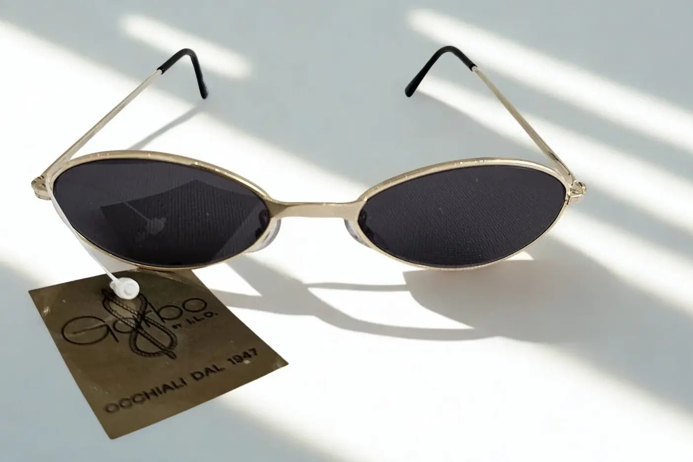 Gabbo - Luna: Design Essenziale e Anima Vintage, 100% Made in Italy. Giuliana Sunglasses