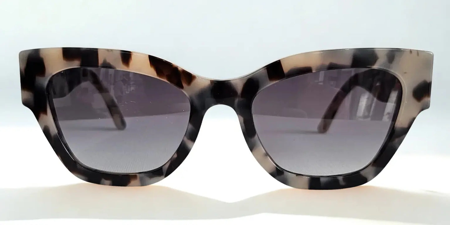 Giuliana Sunglasses Portofino: L'Allure della Riviera, Eleganza Made in Italy