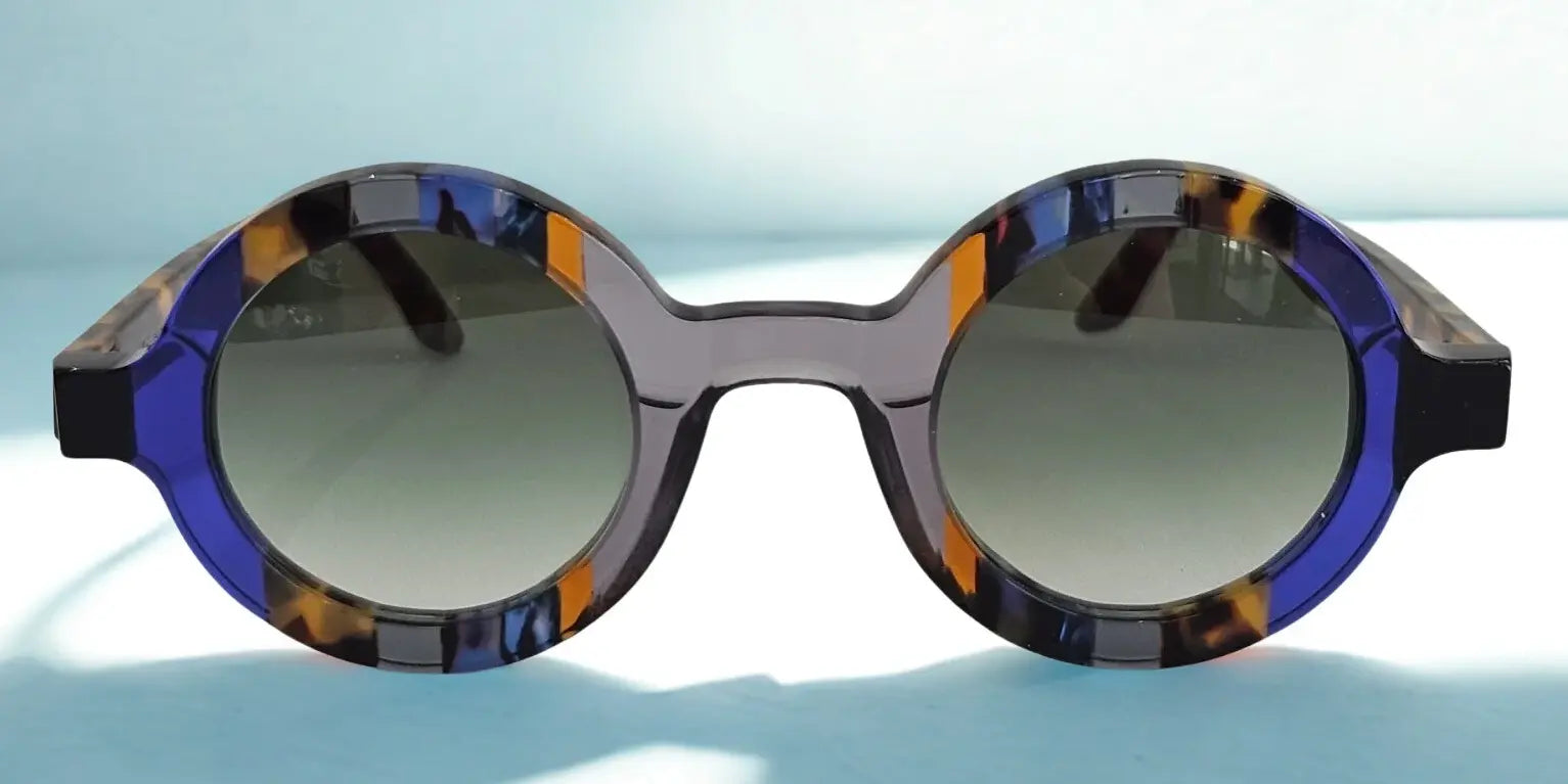 Giuliana Sunglasses Ischia: L'Eleganza Vulcanica dell'Artigianato Made in Italy