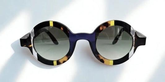 Giuliana Sunglasses Ischia: L'Eleganza Vulcanica dell'Artigianato Made in Italy