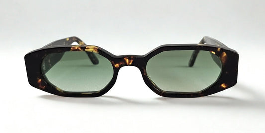 Giuliana Sunglasses Rimini: L'Incontro tra Vintage e Modernità Made in Italy