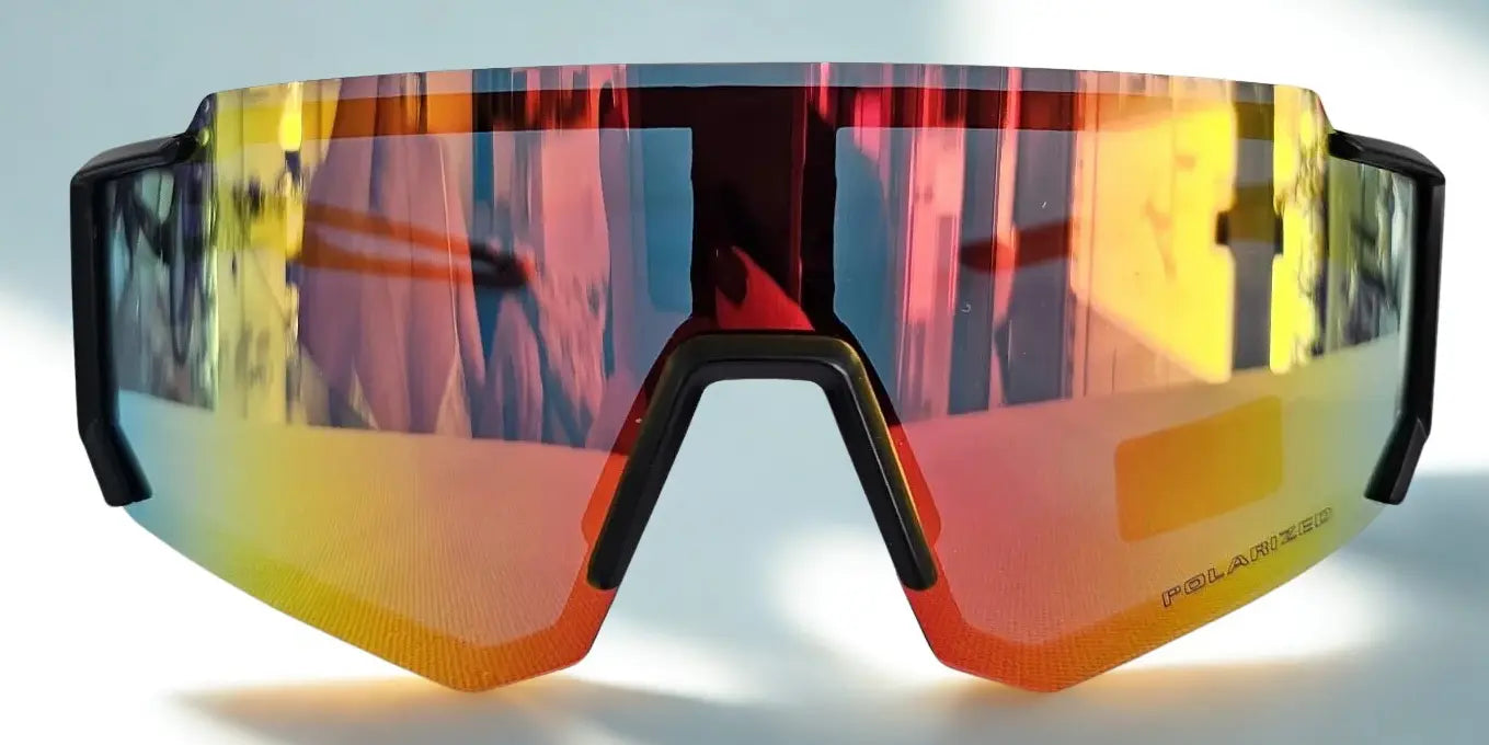 Giuliana Sunglasses Skyblast: La Maschera Sportiva Futuristica per Performance Estreme Made in Italy