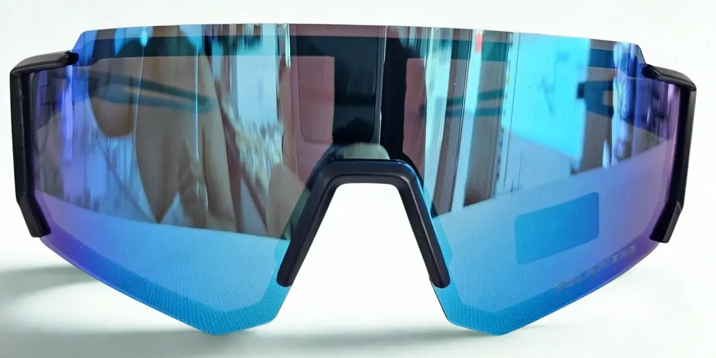 Giuliana Sunglasses Skyblast: La Maschera Sportiva Futuristica per Performance Estreme Made in Italy