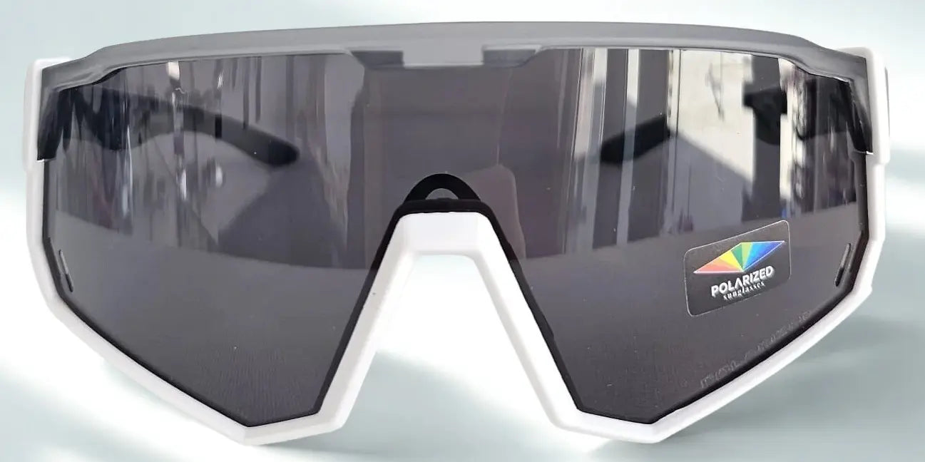 Giuliana Sunglasses Skyblast: La Maschera Sportiva Futuristica per Performance Estreme Made in Italy