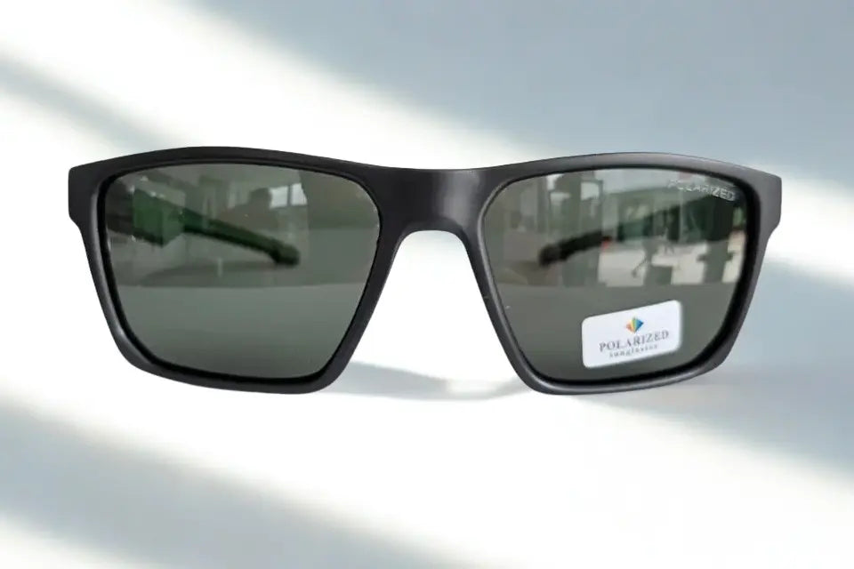 Giuliana Sunglasses - Solaris Rush: Performance e Stile Sportivo, Lenti Polarizzate