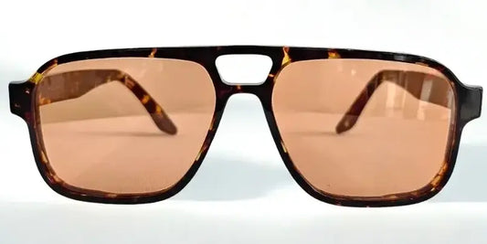 Giuliana Sunglasses Taranto: Stile Urbano e Carattere Deciso Made in Italy