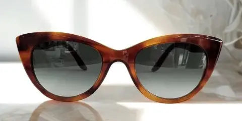 Giuliana Sunglasses Venezia: Femminilità Audace e Glamour Made in Italy