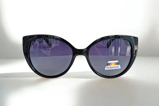 Giuliana Sunglasses - DolceVita: L'Incanto della Femminilità e l'Eleganza Senza Tempo