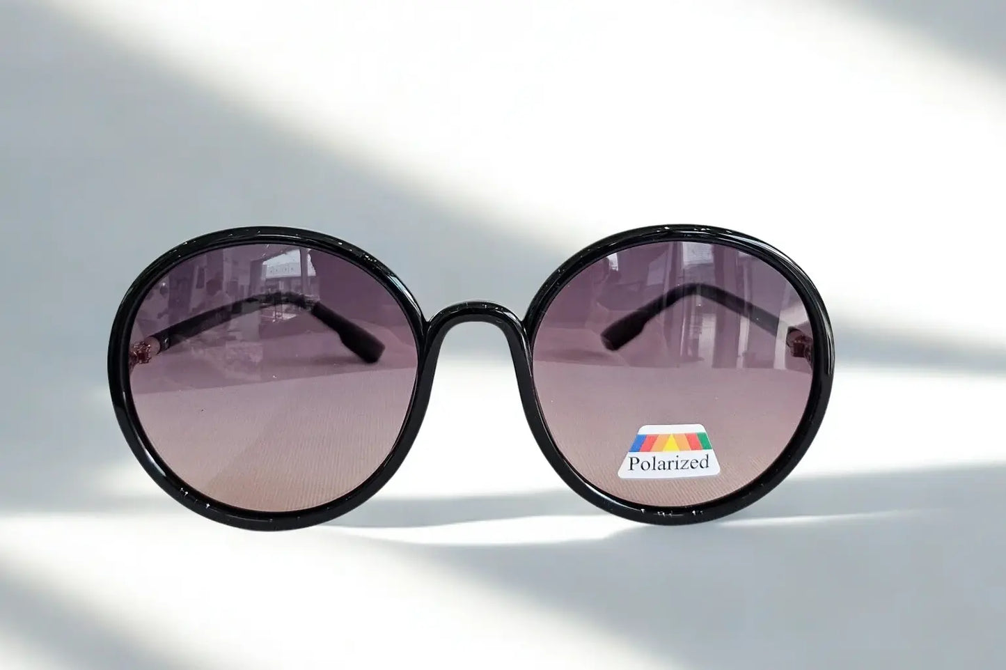 Giuliana Sunglasses - Luna Nova: Il Fascino Bohémien degli Anni '70 Incontra il Glamour Moderno