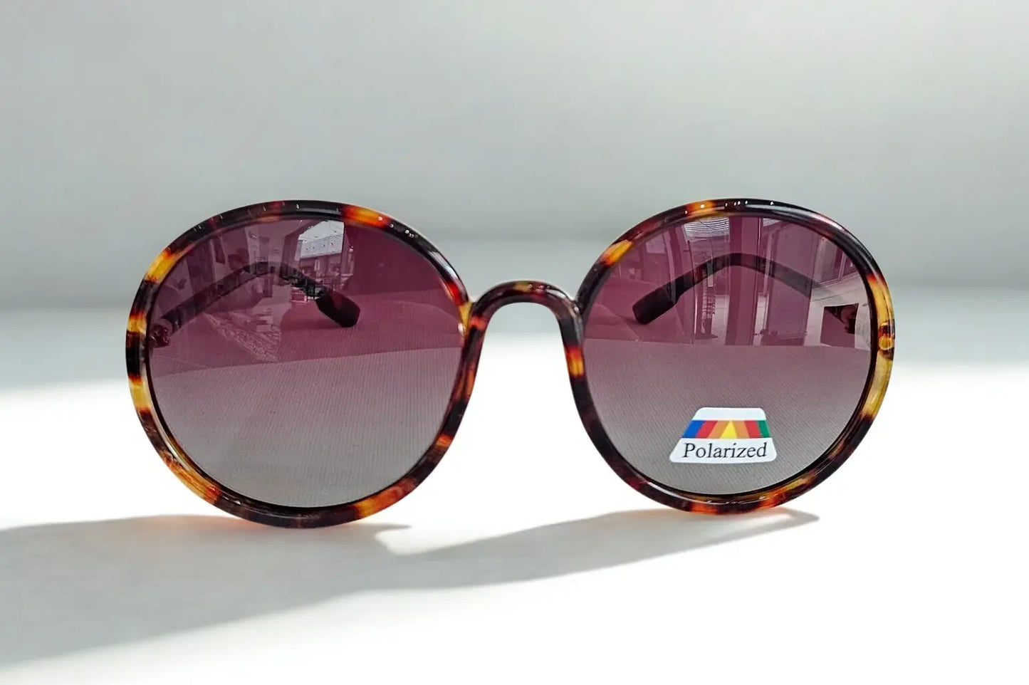 Giuliana Sunglasses - Luna Nova: Il Fascino Bohémien degli Anni '70 Incontra il Glamour Moderno