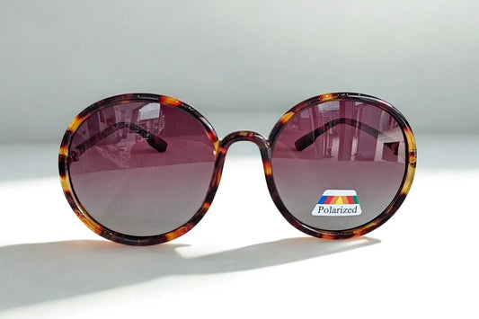 Giuliana Sunglasses - Luna Nova: Il Fascino Bohémien degli Anni '70 Incontra il Glamour Moderno
